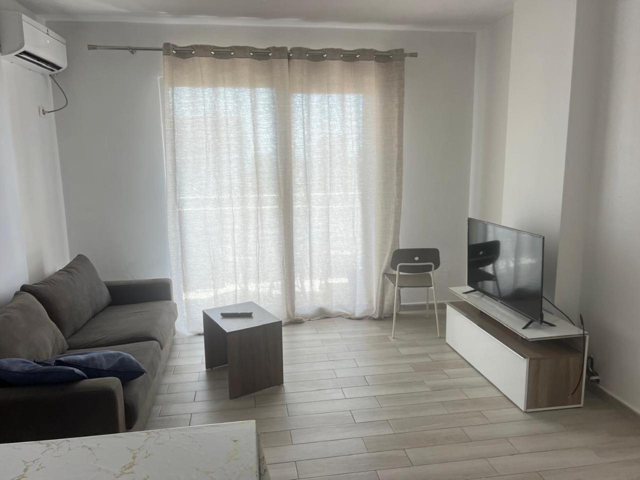 Apartment Parid Durrës